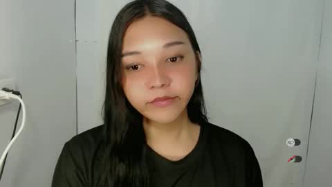 Shanti xhey online show from May 2026 05:42:02 PM