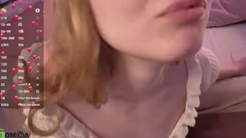 Snapshot of alisa_lesly chatting on June 2026 12:59:01 AM Alisa GMT2 Wen - Sun 10 AM - 4 PM except Monday and Tuesday online show from June 2026 12:59:01 AM