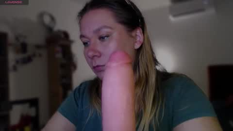 alisa_u online show from April 2026 11:03:01 PM