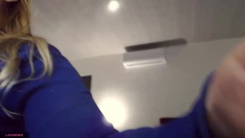 alisa_u online show from May 2026 11:25:02 PM