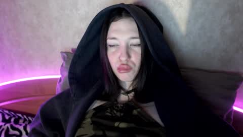 alisaadoll online show from February 2026 01:36:02 PM