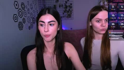 Alisa online show from October 2025 01:01:01 PM