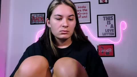 Alisa online show from June 2026 01:52:01 PM