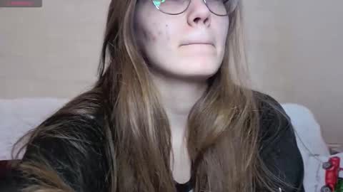 alisawyn online show from January 2026 04:38:01 AM