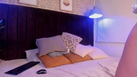 alisha69_ online show from July 2026 08:59:01 PM