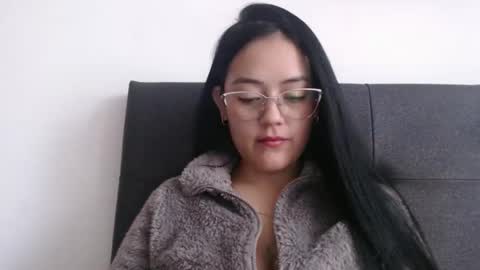 alisha_9997 online show from February 2026 02:01:02 PM