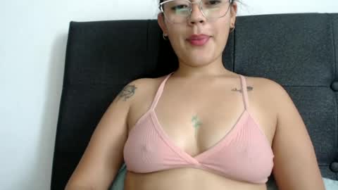 alisha_9997 online show from June 2026 03:54:01 PM