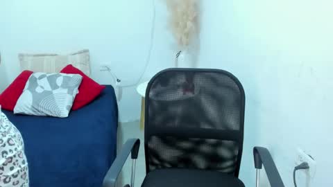 alisha_master online show from September 2025 07:31:01 AM