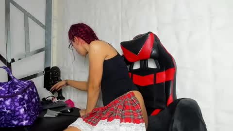 alishaevans_rs online show from June 2026 05:34:02 PM