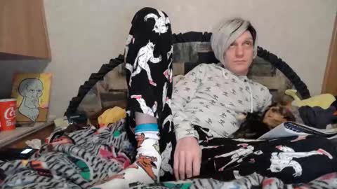 Snapshot of alishaluv chatting on November 2025 01:52:02 AM Alisha online show from November 2025 01:52:02 AM