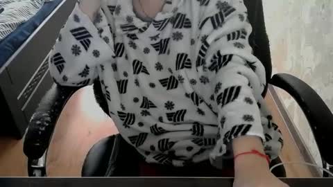 Snapshot of alisia18 chatting on January 2026 11:37:02 AM Alisa online show from January 2026 11:37:02 AM