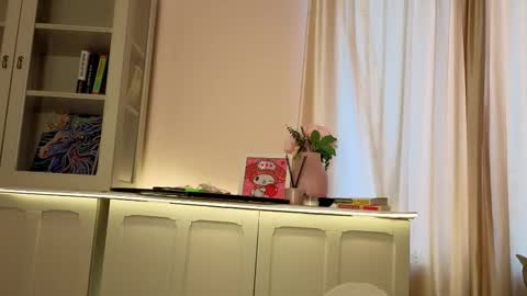 Alisia online show from February 2026 08:44:02 AM