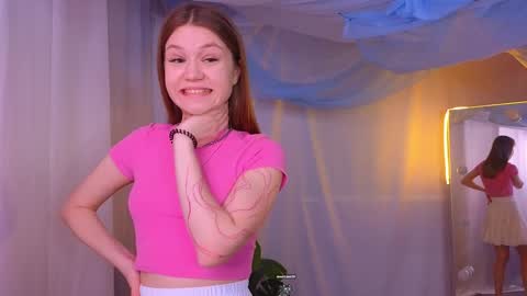 Snapshot of alisia_spinnet chatting on December 2024 07:15:02 AM Alisia online show from December 2024 07:15:02 AM