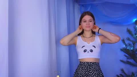 Snapshot of alisia_spinnet chatting on January 2025 07:17:02 AM Alisia online show from January 2025 07:17:02 AM