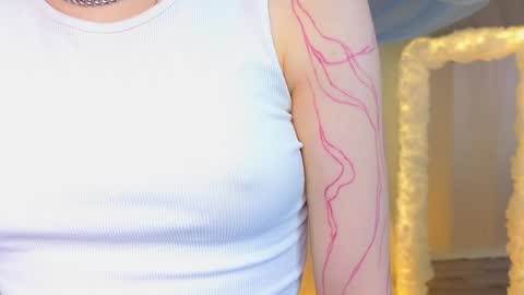 Snapshot of alisia_spinnet chatting on January 2025 10:14:02 AM Alisia online show from January 2025 10:14:02 AM