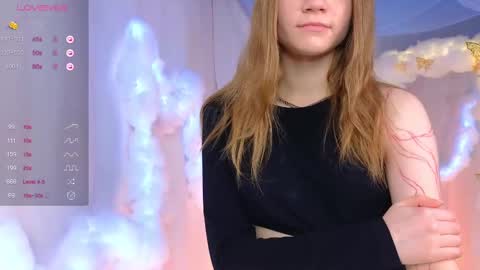 Snapshot of alisia_spinnet chatting on March 2025 07:24:01 AM Alisia online show from March 2025 07:24:01 AM