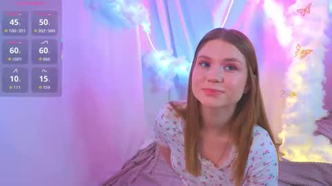 Snapshot of alisia_spinnet chatting on October 2025 05:19:02 PM Alisia online show from October 2025 05:19:02 PM