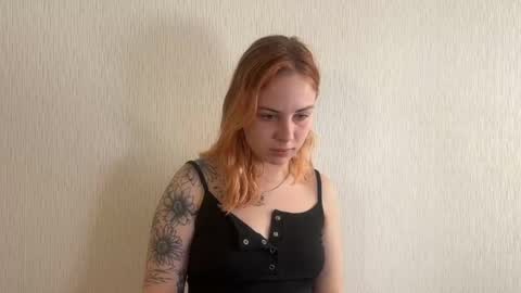 Snapshot of alismoona chatting on May 2026 08:08:01 AM Alisa online show from May 2026 08:08:01 AM