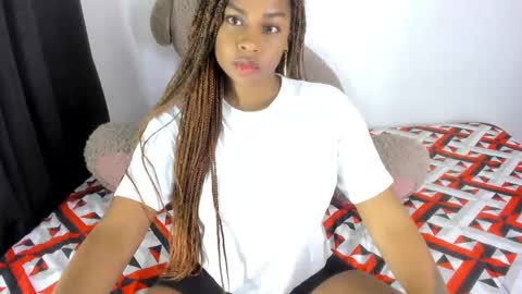 Snapshot of alison_ker chatting on September 2025 10:19:01 AM Sofias house online show from September 2025 10:19:01 AM