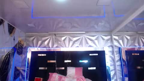 Snapshot of alison_marr chatting on January 2026 07:08:01 PM alison_marr online show from January 2026 07:08:01 PM