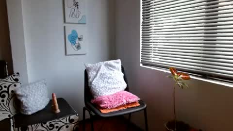Alisonturbay online show from June 2026 12:40:02 PM