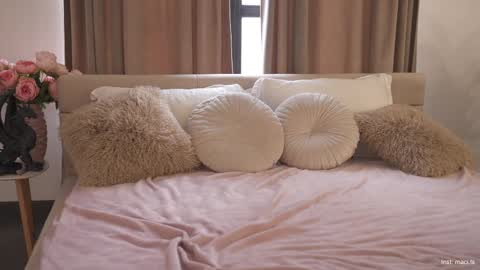 Alissa online show from February 2025 06:54:02 AM