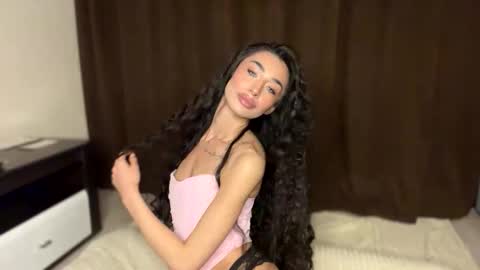 Alissa online show from September 2025 04:45:01 PM