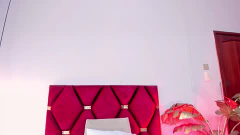 Snapshot of alissanix chatting on January 2026 02:44:01 PM AlissaNix online show from January 2026 02:44:01 PM