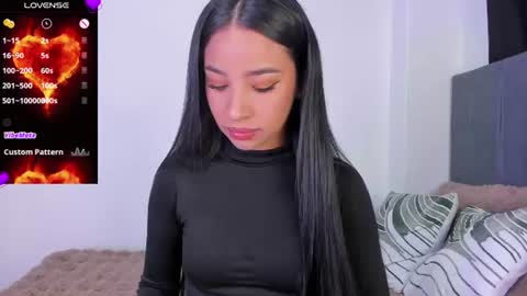 Mara  Isabel online show from July 2026 10:08:02 PM