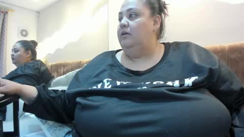 Alisson online show from May 2026 12:10:01 PM