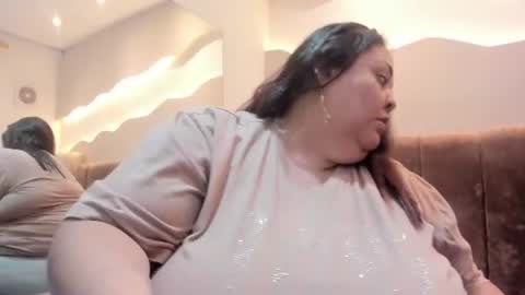 Alisson online show from July 2026 04:25:02 PM