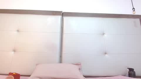 Snapshot of alisson_freckles chatting on December 2024 09:37:02 PM Alisson online show from December 2024 09:37:02 PM