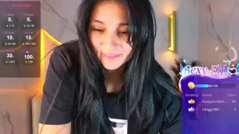alisson_tx_ online show from June 2026 09:07:02 PM