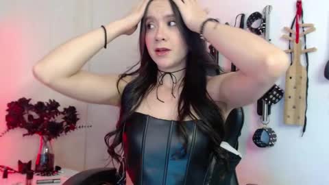 Alisson Beckett online show from May 2026 07:44:02 PM