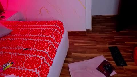 Alisson  online show from January 2026 08:23:01 PM