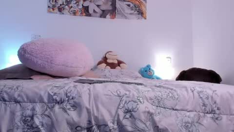 Goddess  online show from October 2025 02:01:02 AM