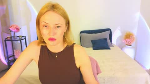 alisssarose online show from June 2026 11:26:01 PM