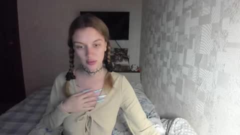 AlisTrisx online show from October 2025 02:59:02 PM