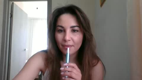 AlisXLovesss online show from May 2026 07:24:01 AM