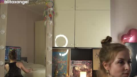 Snapshot of alitaangel_ chatting on May 2026 05:33:01 PM A L I T A online show from May 2026 05:33:01 PM