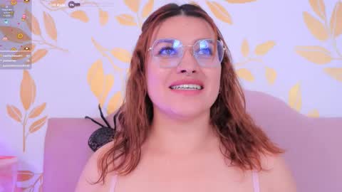 Alix online show from October 2025 08:54:02 PM