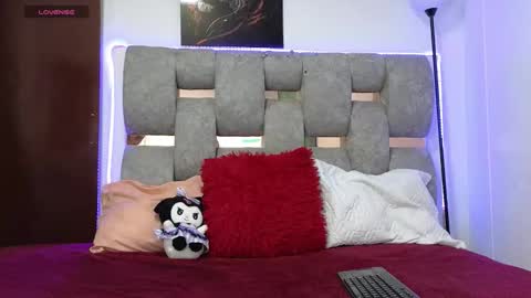 Snapshot of alix_kitty_ chatting on February 2026 08:26:01 PM alix_kitty_ online show from February 2026 08:26:01 PM