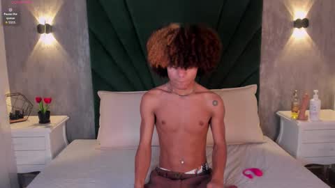 Snapshot of alixiis_etereo chatting on February 2026 07:47:02 PM Alexis Etereo online show from February 2026 07:47:02 PM