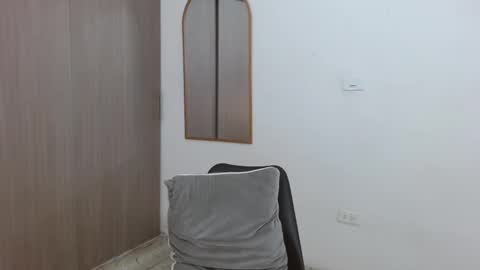 alix online show from March 2026 10:39:01 PM