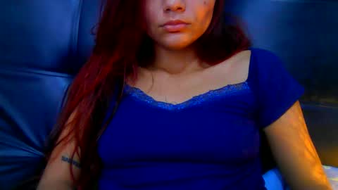 alixxe_ online show from September 2025 05:56:02 PM