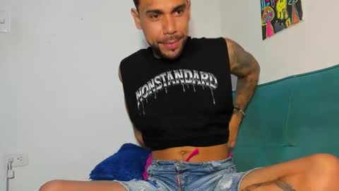 Snapshot of allanbarreto chatting on January 2026 05:16:01 PM Allan online show from January 2026 05:16:01 PM