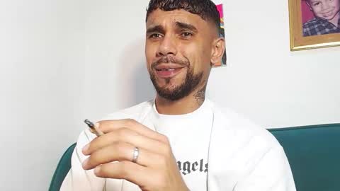 Snapshot of allanbarreto chatting on January 2026 05:50:01 PM Allan online show from January 2026 05:50:01 PM