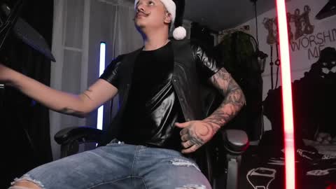   online show from December 2024 11:55:01 PM