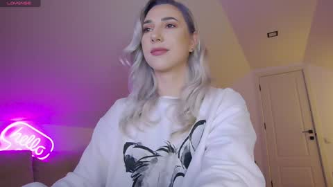 A day u didnt smile is a lost day online show from February 2026 09:58:02 AM