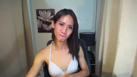 Snapshot of allday_mistress chatting on March 2025 06:10:02 AM trina online show from March 2025 06:10:02 AM